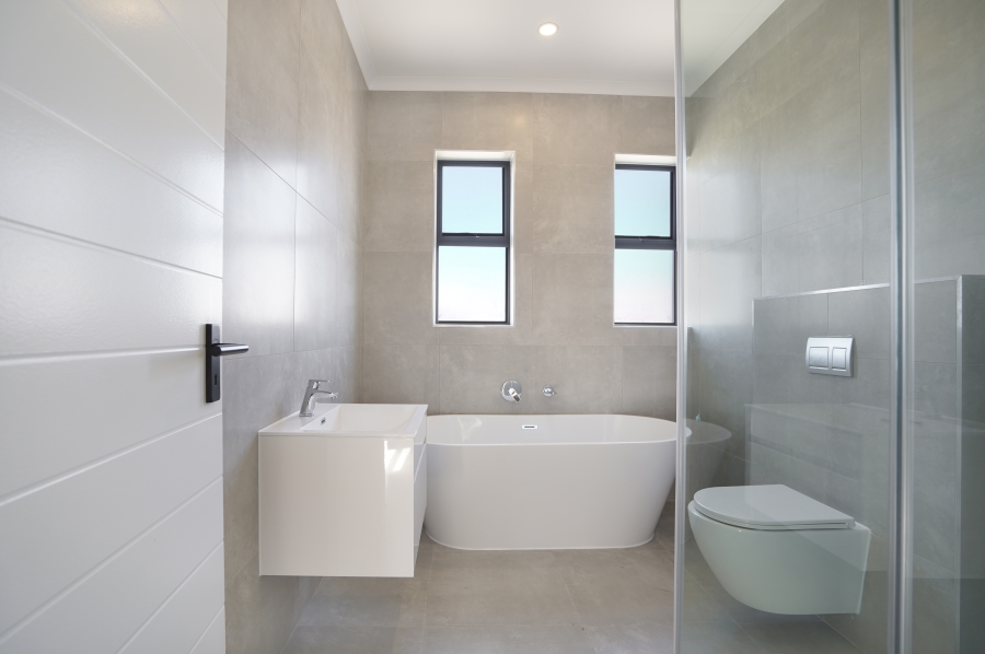 4 Bedroom Property for Sale in Sandown Western Cape